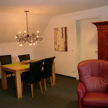 Am Dom Apartment *